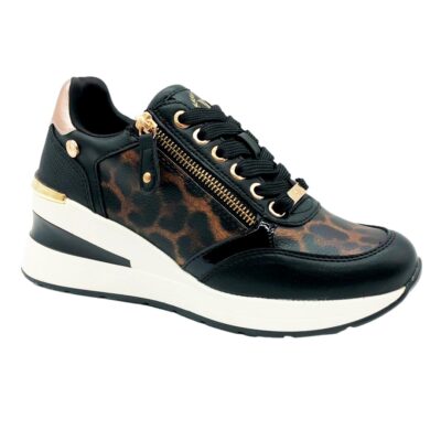 Xti Sneaker Cuña Negro