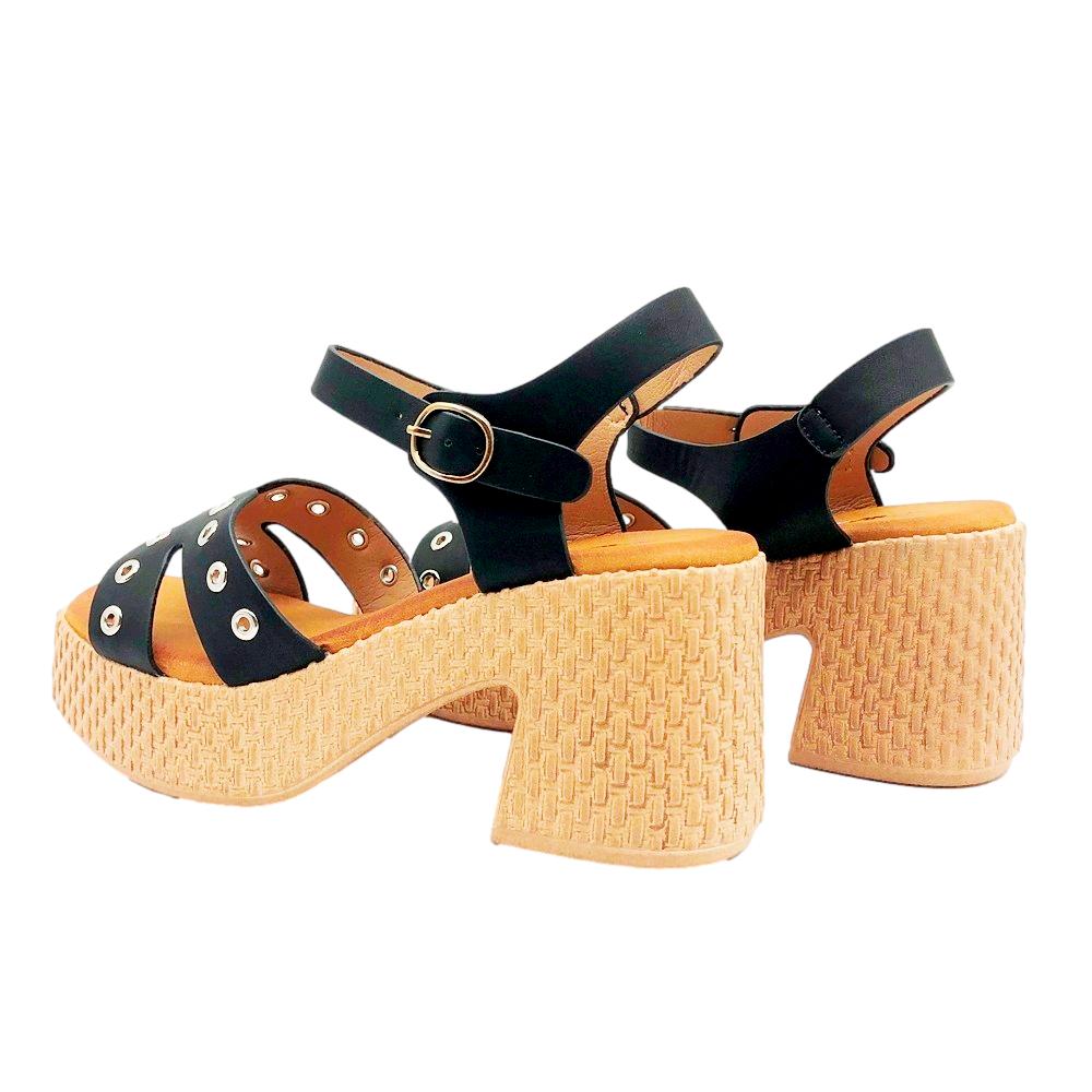 Finlander Sandalia Tachas Negro - Imagen 4
