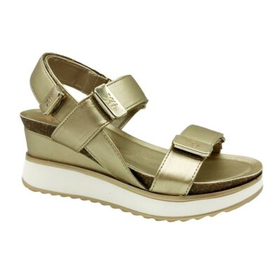 Xti Sandalia Bio Dorado